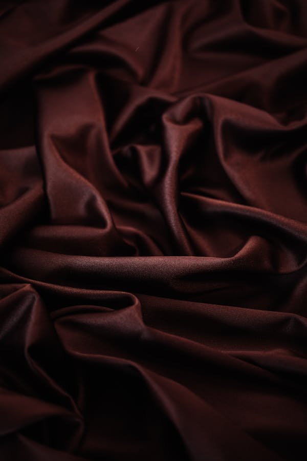 Découvrez les bienfaits des draps en pure soie pour dormir mieux